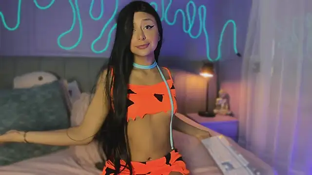 Sofly s online show from October 9, 2025, 11:52 am