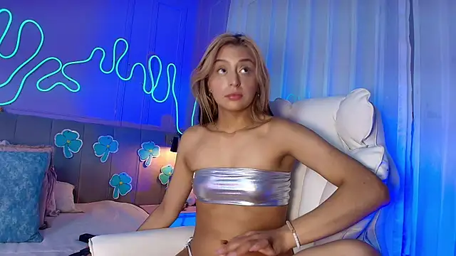 Sofly s online show from March 17, 2026, 11:46 am