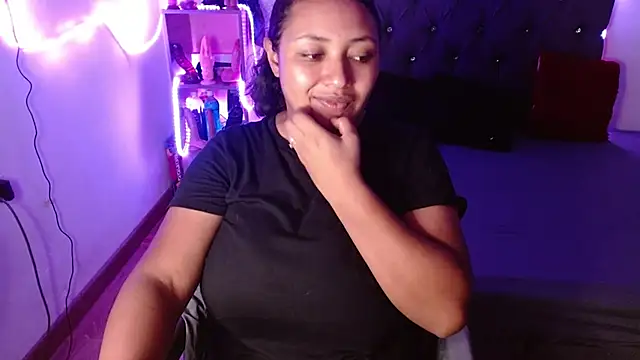 Snapshot of tatiana_wd chatting on June 6, 2026, 3:00 am tatiana wd online show from June 6, 2026, 3:00 am