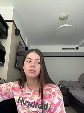 Snapshot of barbara_tv chatting on January 19, 2025, 5:18 pm barbara tv online show from January 19, 2025, 5:18 pm