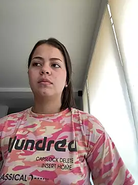 Snapshot of barbara_tv chatting on January 19, 2025, 8:19 pm barbara tv online show from January 19, 2025, 8:19 pm