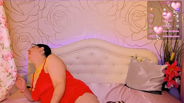 Snapshot of Elizabettalee chatting on January 24, 2025, 8:34 am Elizabettalee online show from January 24, 2025, 8:34 am