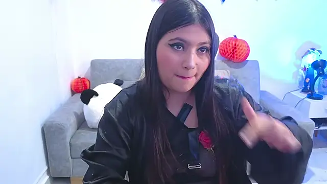 annylouis online show from October 30, 2025, 7:47 pm