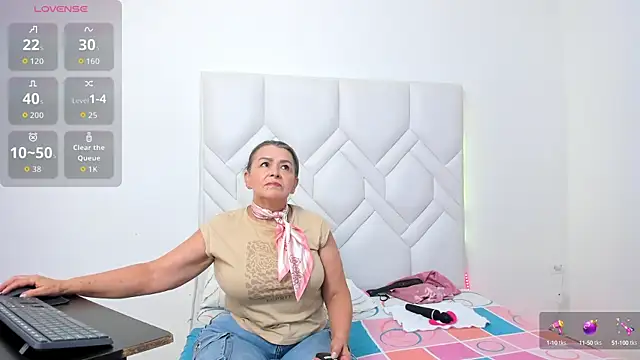 Mature Hard online show from September 29, 2025, 9:41 pm