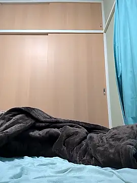 lioncake1221 online show from February 5, 2026, 4:00 pm