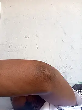 Snapshot of chef-dudi012 chatting on October 17, 2025, 12:19 pm chef-dudi012 online show from October 17, 2025, 12:19 pm