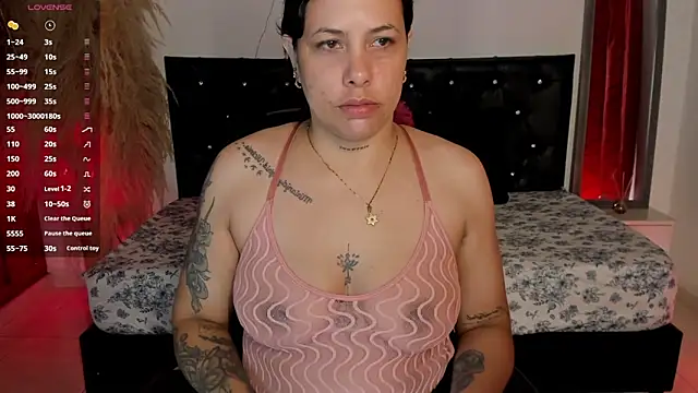 Bianka olivetto021 online show from March 7, 2025, 12:37 am