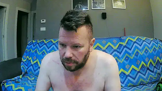 txan9876 online show from September 19, 2025, 10:32 pm