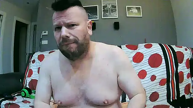 txan9876 online show from December 3, 2025, 5:59 am