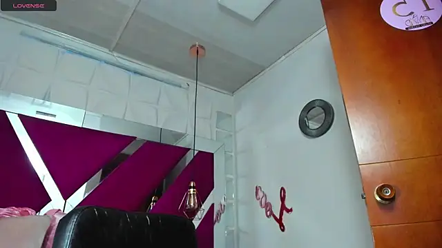 Penelope Tits online show from January 24, 2025, 7:28 pm