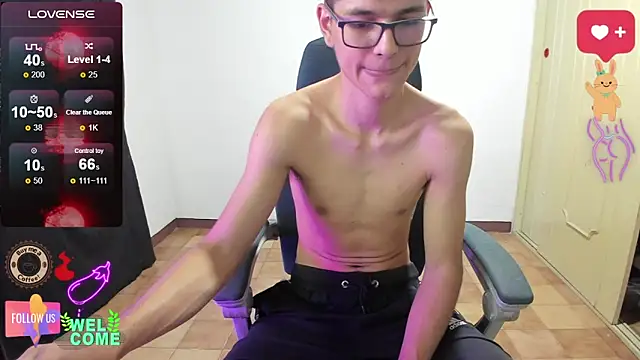 Snapshot of GoldenProject chatting on December 13, 2024, 2:43 am GoldenProject online show from December 13, 2024, 2:43 am