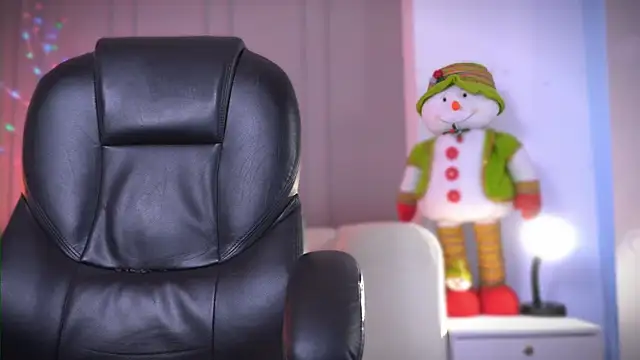 Frank Farrell online show from December 3, 2025, 6:28 pm