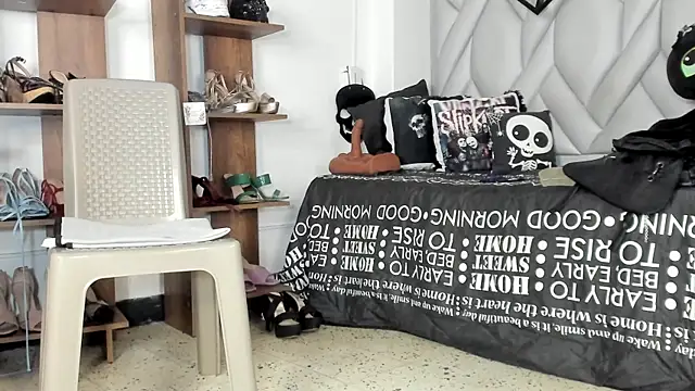 Snapshot of MirandaHaguen chatting on June 13, 2026, 8:51 pm MirandaHaguen online show from June 13, 2026, 8:51 pm