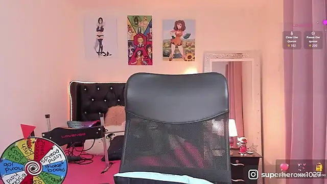 superheroxx online show from September 24, 2025, 12:58 am