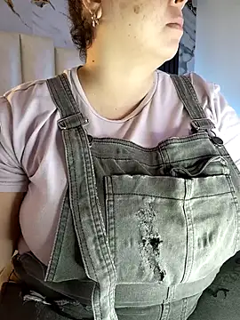 mollieblue69 online show from March 26, 2026, 12:55 pm