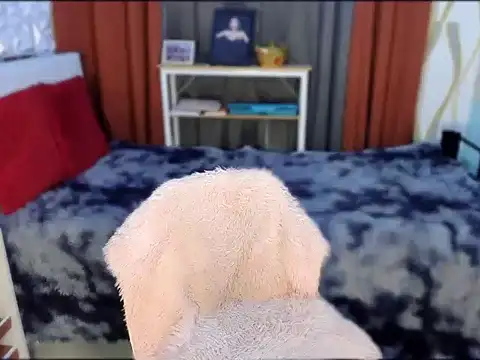 Snapshot of Laura_yourhottestbabe123 chatting on January 7, 2025, 11:14 pm Laura yourhottestbabe123 online show from January 7, 2025, 11:14 pm