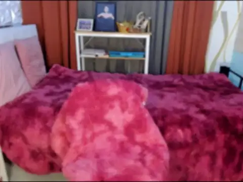 Snapshot of Laura_yourhottestbabe123 chatting on January 23, 2025, 2:28 pm Laura yourhottestbabe123 online show from January 23, 2025, 2:28 pm