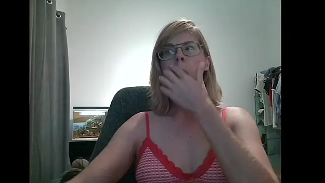 SavannaGirly online show from March 5, 2025, 5:08 pm