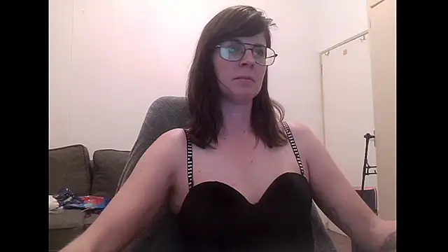 SavannaGirly online show from January 13, 2026, 5:40 pm