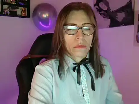 Chayla Ruiz online show from March 3, 2025, 6:22 pm