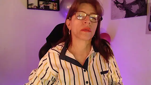 Chayla Ruiz online show from March 14, 2025, 2:30 pm