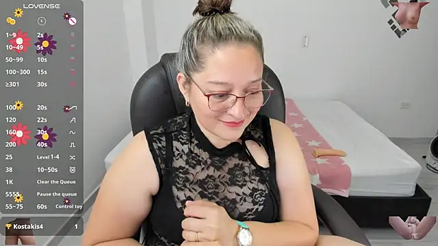 alejandra milf  online show from March 10, 2025, 12:29 am
