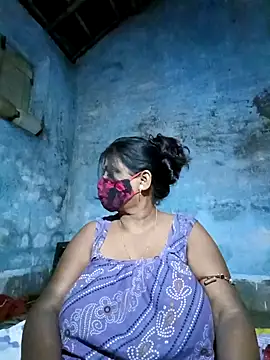 parioo7 online show from February 5, 2025, 5:53 pm