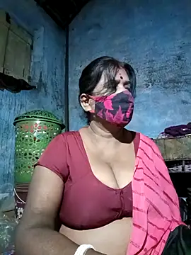 parioo7 online show from October 7, 2025, 5:43 pm