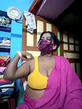 parioo7 online show from October 26, 2025, 4:13 pm