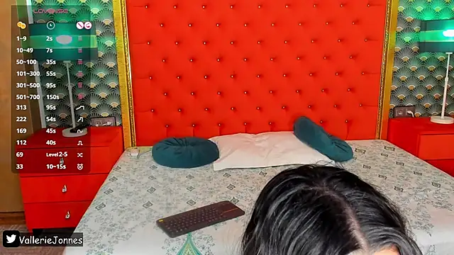 VallerieJones online show from February 10, 2026, 8:13 pm