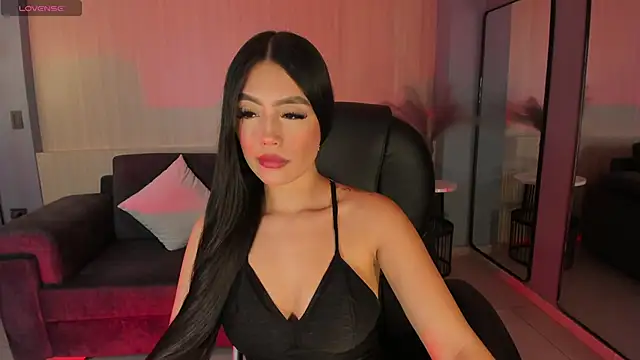 JadeEvansX online show from December 5, 2024, 4:44 pm