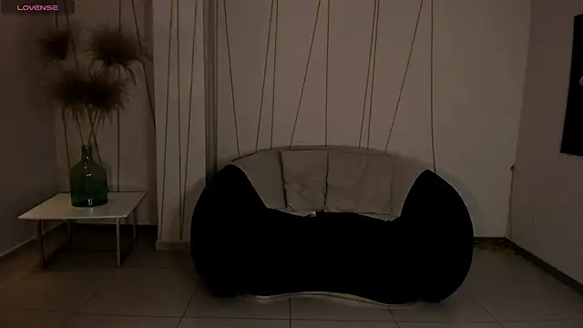 JadeEvansX online show from June 4, 2026, 3:40 pm
