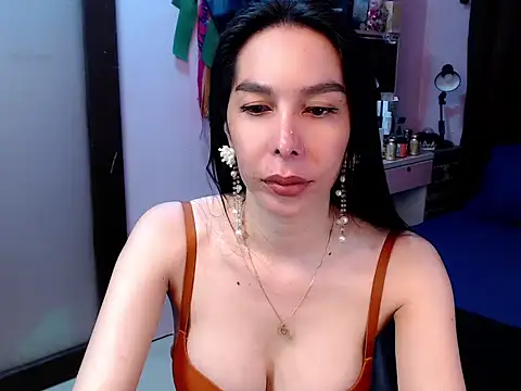 TSDESIREcindy29 online show from November 7, 2025, 9:31 am