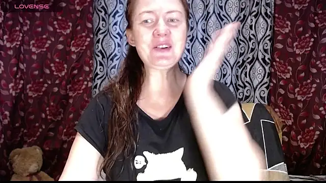 EmilyDoth online show from September 13, 2025, 5:07 am