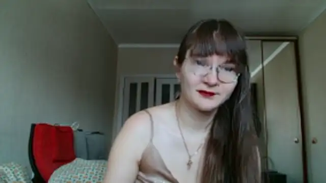 Snapshot of KiraGoldens chatting on March 30, 2026, 6:03 am KiraGoldens online show from March 30, 2026, 6:03 am