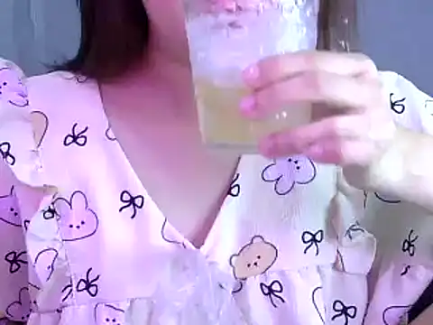 Bee 2k online show from March 8, 2025, 3:28 am