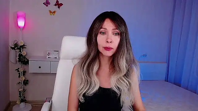 wendifoste online show from November 6, 2025, 6:31 pm