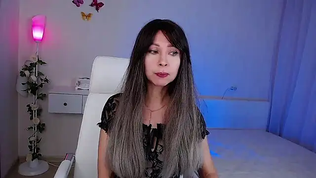 wendifoste online show from December 15, 2025, 6:45 pm