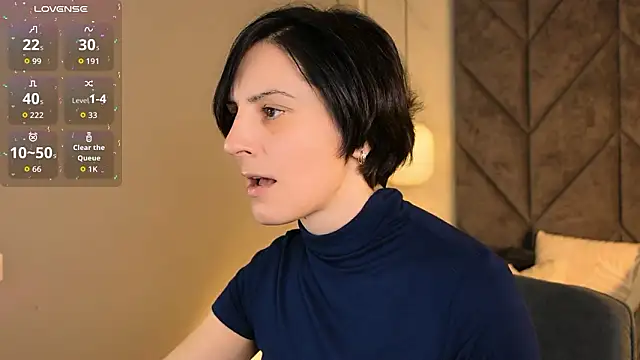 LorenDaze online show from March 6, 2026, 2:02 pm