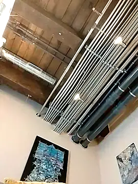 eatmeplease44 online show from March 5, 2026, 3:02 am