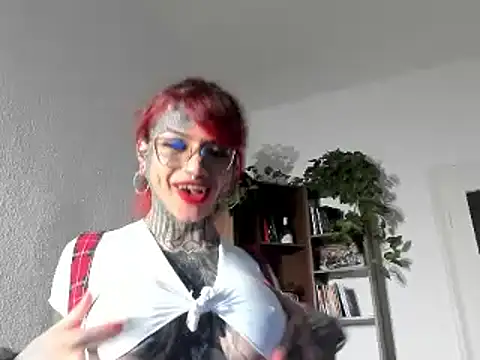 tamarapervert online show from January 10, 2025, 3:48 pm