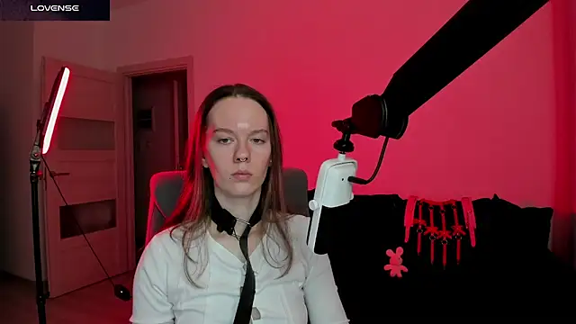 DivineBite online show from March 7, 2026, 3:53 pm