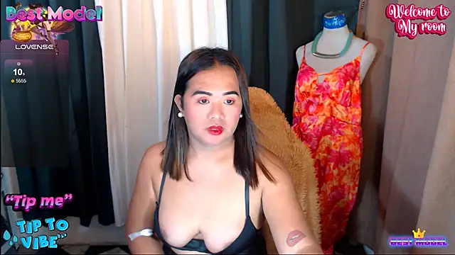 MagnificatMistress online show from November 15, 2025, 1:58 am