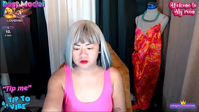 MagnificatMistress online show from November 16, 2025, 10:04 pm