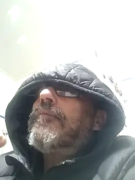 Snapshot of superzeus1 chatting on November 27, 2025, 8:05 am superzeus1 online show from November 27, 2025, 8:05 am