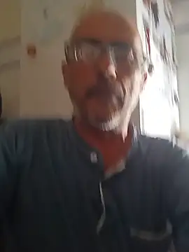 Snapshot of superzeus1 chatting on June 11, 2026, 3:10 pm superzeus1 online show from June 11, 2026, 3:10 pm