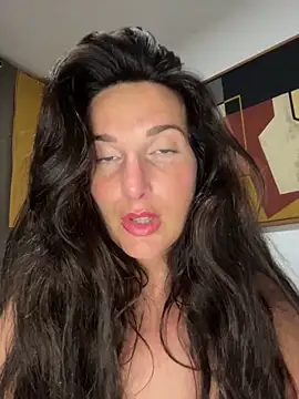 Snapshot of Thescorpionfr chatting on February 23, 2025, 7:38 pm Thescorpionfr online show from February 23, 2025, 7:38 pm