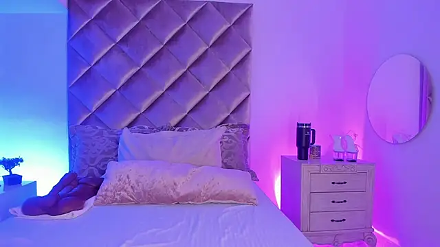 malaia hills online show from December 10, 2024, 7:22 pm