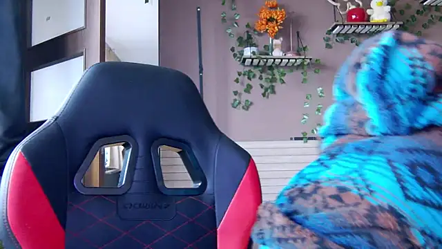 karo123421 online show from February 5, 2026, 9:47 am