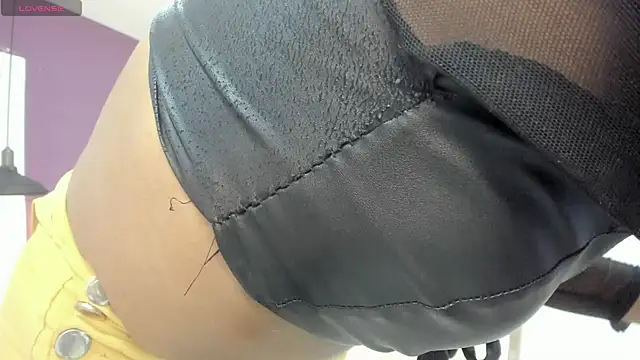 SilvanaCapelli online show from February 8, 2025, 10:08 pm